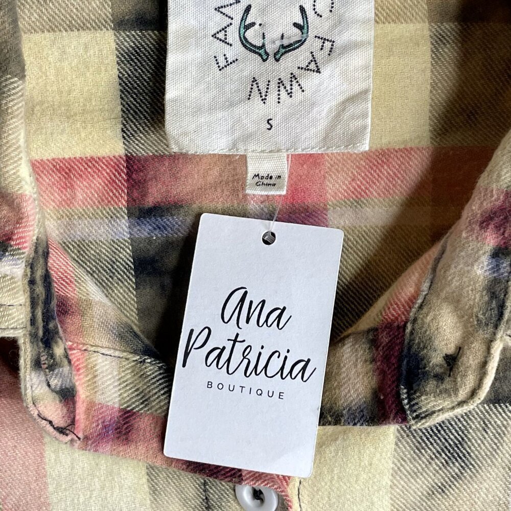 Fantastic Fawn Plaid Cotton Shacket Size Small - Picture 4 of 9